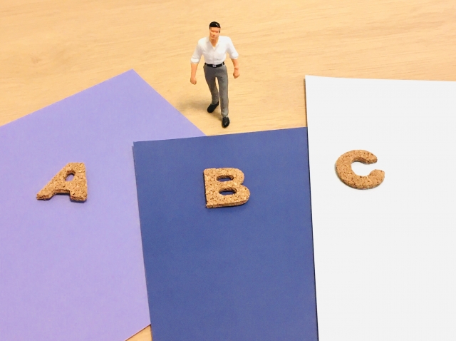 時計修理を学ぶ際の選択肢