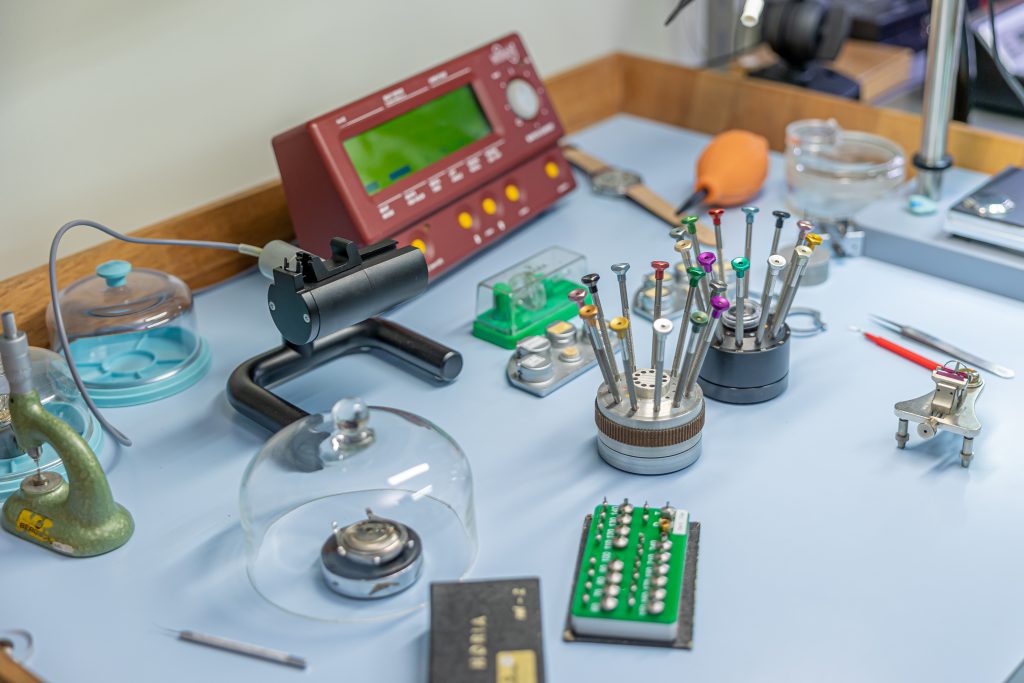 時計修理の工具